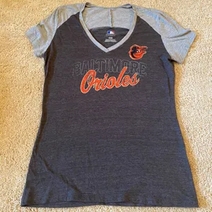 *GENUINE MLB MERCHANDISE* Baltimore Orioles V Neck thumbnail 1