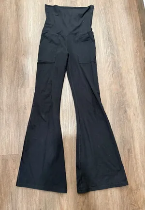 OFFLINE by Aerie The Hugger Foldover Flare Leggings Black High Rise Pockets S thumbnail 1