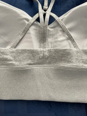 Alo Yoga Bra thumbnail 4