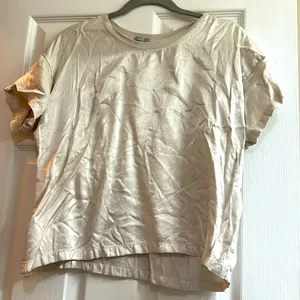 Pj Harlow Satin Crew-Neck Tee Egg Nog thumbnail 3