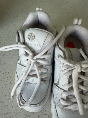 White Heelys (as is) thumbnail 2