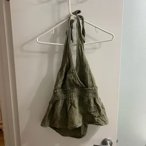 American eagle halter top thumbnail 2