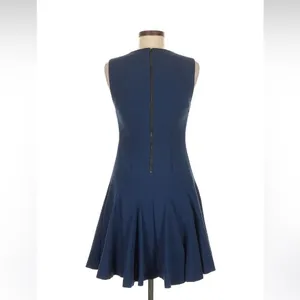 Alice +‎ Olivia Employed navy blue drop waist mini dress size 6 thumbnail 3