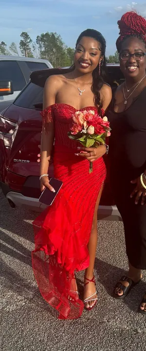 La Divine Red Sparkly Prom Dress thumbnail 1