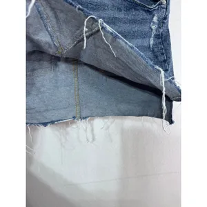 H&M Divided Women's Size 12 Blue Denim Mini‎ Skirt Distressed Raw Hem thumbnail 4