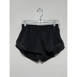 Lululemon Hotty Hot Short II *2.5" Black Size 8 thumbnail 2