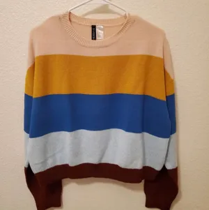 H&M Colorblock Sweater thumbnail 1