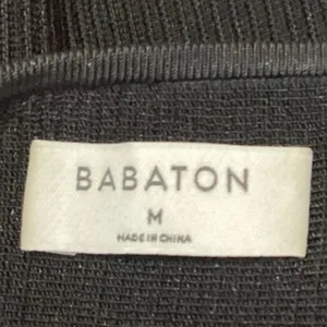 Aritzia Babaton Black Rib Knit Sculpt Sleeveless Square Neck Crop Tank Top M thumbnail 3