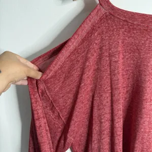 We The Free Chill‎ Out Long Sleeve Tee Red in Pink Medium Cold Shoulder Casual thumbnail 7