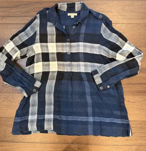 Burberry Women’s Blue Plaid Long Sleeve Button-Up Shirt Size Small - C47-038 thumbnail 1