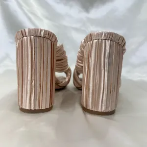 Free People X Jeffrey Campbell Venice Mule Heels 6.5 Twist Satin Feminine Chic thumbnail 4
