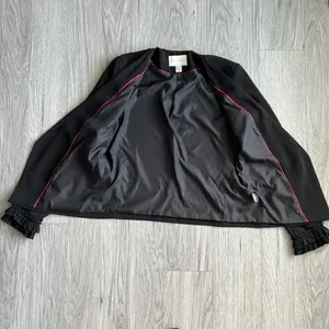 Adrienne Vittadini Black Blazer With‎ Ruffle Sleeves Size S thumbnail 7