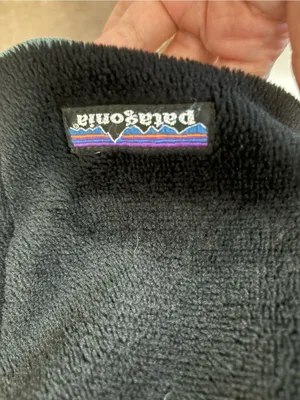 Patagonia Regulator R2 Fleece Full Zip Jacket Sz L Black/Gray Teal Trim Cozy thumbnail 8