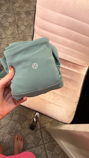 Lululemon flares thumbnail 5