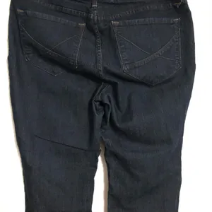 NYDJ bootcut dark wash jeans women’s‎ size 14WP. Dark wash double belt loops thumbnail 11