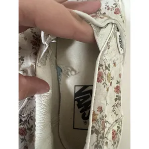 VANS Floral Slip On Canvas Sneakers White Pink Yellow Green Women's Low Top thumbnail 6