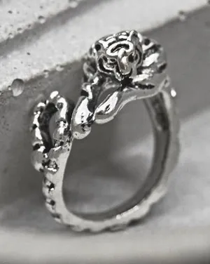 Silver Wrapped Tiger Ring thumbnail 1