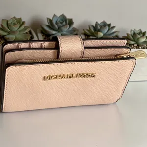 Michael Kors Jet‎ Set Bifold Wallet Women Blush Pink Saffiano Leather thumbnail 7