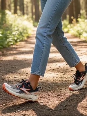Brooks Cascada 18 Women's Trail Running Sneakers in Black, Gray, Orange thumbnail 5