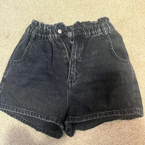 Urban Outfitters Shorts thumbnail 1