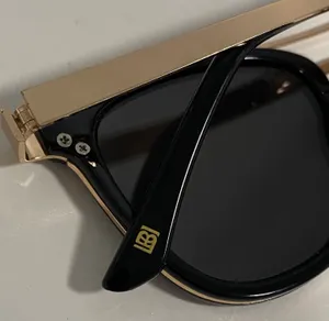 Laundry by Design Women's Square UV Protective Sunglasses thumbnail 8