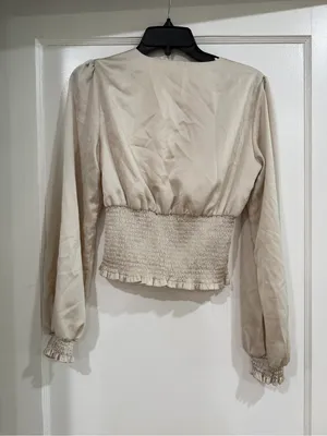 Gianni Bini Cream V-Neck Smocked-Waist Long Sleeve Blouse XS thumbnail 5