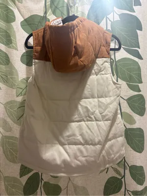 Hem & Thread Cream Quilted Hooded Vest with Brown Trim thumbnail 4