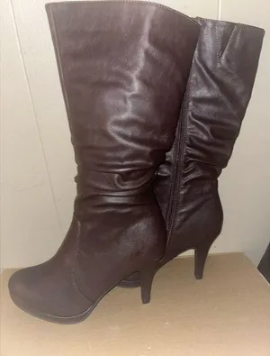 New brown ruched heel boots Size 9 thumbnail 1