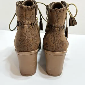 Comfort Boots Est 1946 Womens Sz 9.5 Brown Ankle Floral Print Lace Up Tassel thumbnail 4