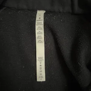 Lululemon Radiance‎ Jacket Black Full Zip Funnel Neck Fleece Size 4 thumbnail 5
