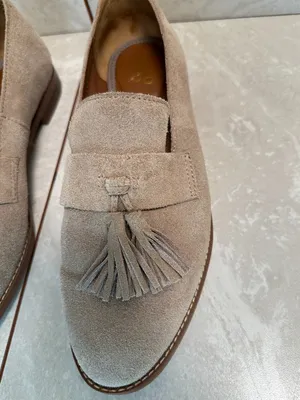Franco Sarto taupe suede tasseled kiltie fringe loafers Size 8.5 thumbnail 2