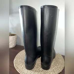 Rubber Rain Boots Size 8 thumbnail 9