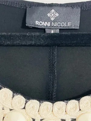 Vintage 90s Ronni Nicole Sleeveless Black Shift Dress Crochet Beaded Collar Sz 8 thumbnail 3