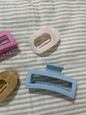 Large Claw Hair Clips and Flat Round Hair Clips Bundle Variety Pack thumbnail 3