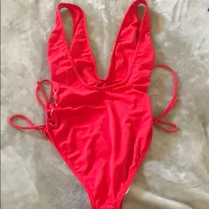 Prettylittlething one piece swimsuit thumbnail 4