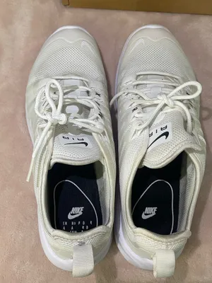Nike Air Max Axis Running Shoe Womens Size 9 thumbnail 6