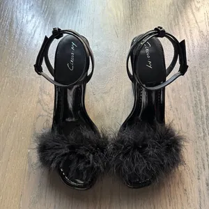 Circus Ny By Sam Edelman Brenna Feather Heels thumbnail 2