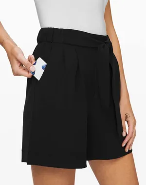 lululemon Noir Short 5.5 Black High-Waist with Tie thumbnail 1