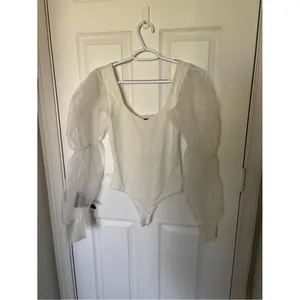 NBD Blaine Bodysuit in White Size Small thumbnail 4