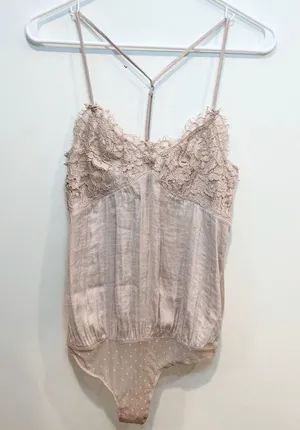 NEW Floral Lace Bodysuit / Blouse thumbnail 5
