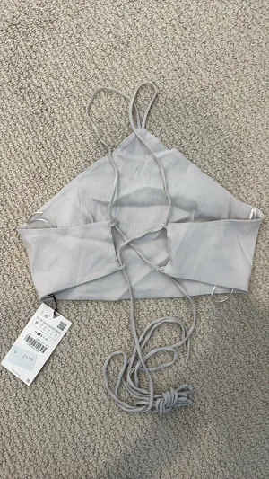 ZARA Halter Top Crop thumbnail 2