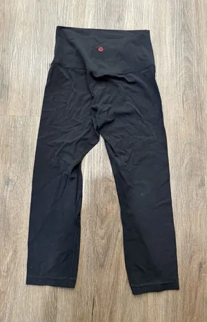 Lululemon Align High Rise Crop 21‎ inch Black Size 4 thumbnail 1