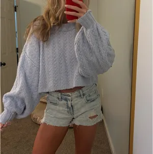 Blue Sweater Out From Under Light thumbnail 2