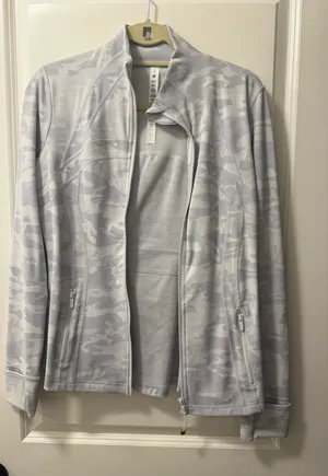 NEW Lululemon Define Jacket  thumbnail 1