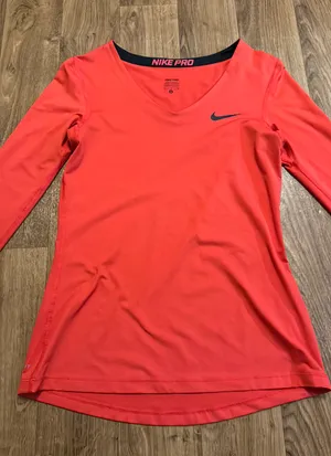 Dri-Fit Long Sleeve thumbnail 1