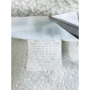 Vtg Artisans Sunschein Designs Winter Rabbits Snow Nature AOP Sweatshirt Size M thumbnail 4