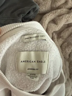 American Eagle Crewneck thumbnail 2