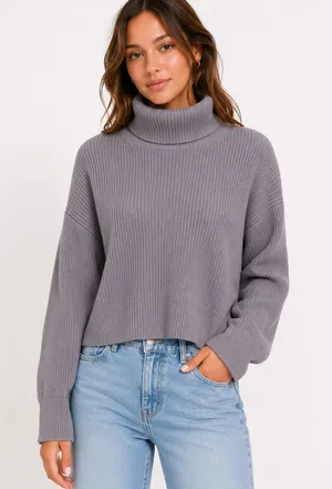 Aritzia Wilfred Cropped Turtleneck‎ Sweater 100% merino wool Medium thumbnail 1
