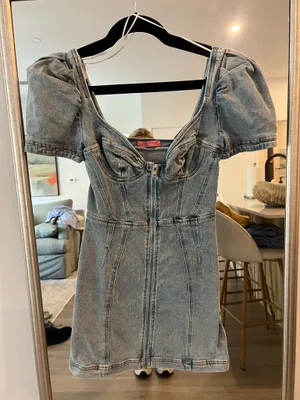 Denim dress thumbnail 1