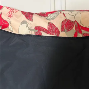 Vintage Lululemon Skirt Stamped Size 4 Collectible Floral Navy Pleated Skirt thumbnail 4